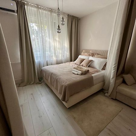 Mate Gold Apartment II Segedyn Zewnętrze zdjęcie