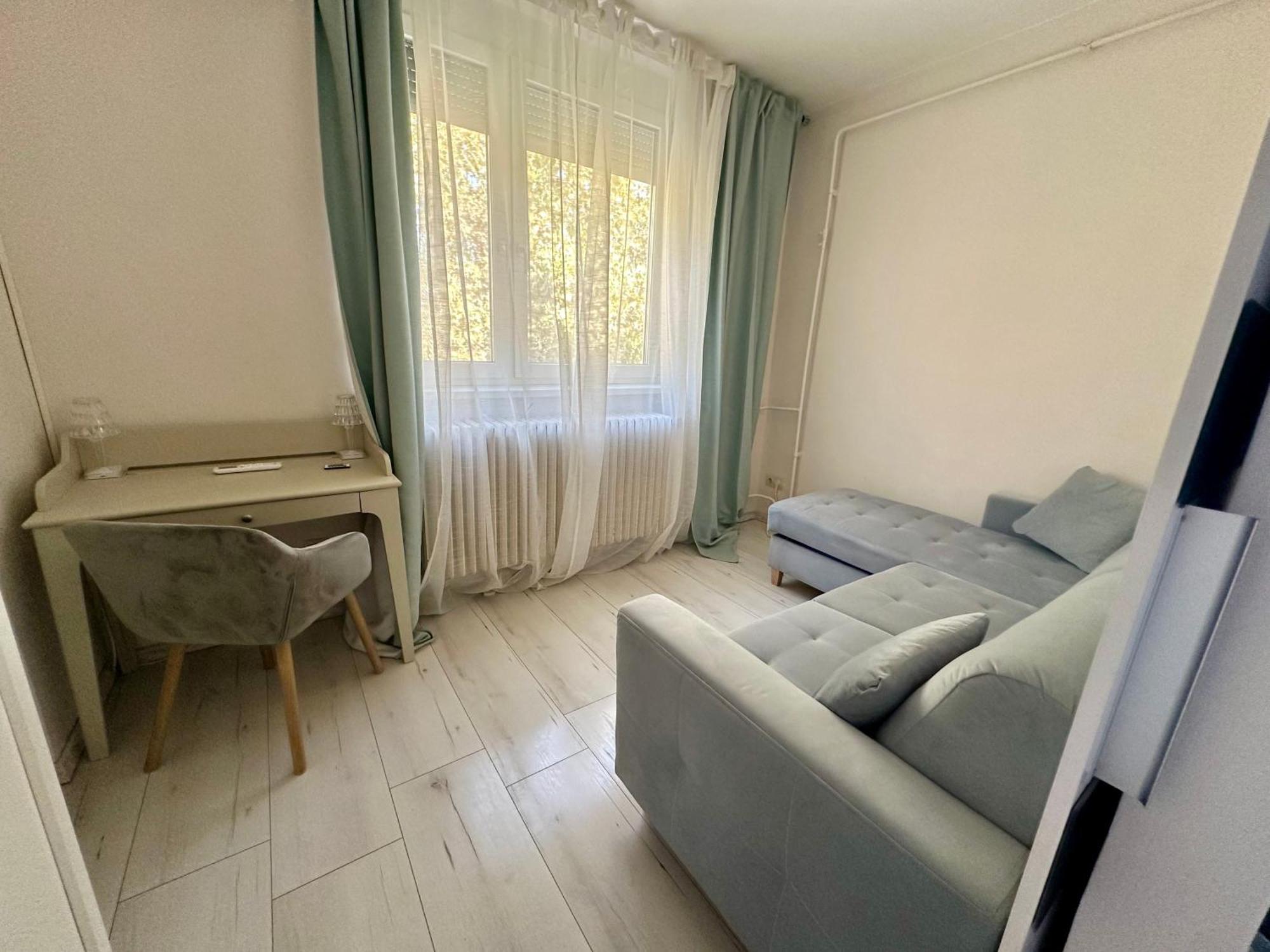 Mate Gold Apartment II Segedyn Zewnętrze zdjęcie